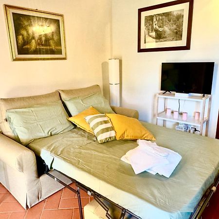 ארצו Casa Vacanza Villaggio Poggio Rosso מראה חיצוני תמונה