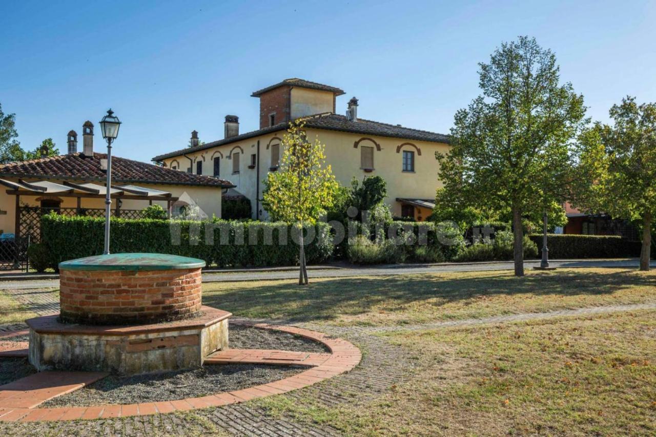 ארצו Casa Vacanza Villaggio Poggio Rosso מראה חיצוני תמונה